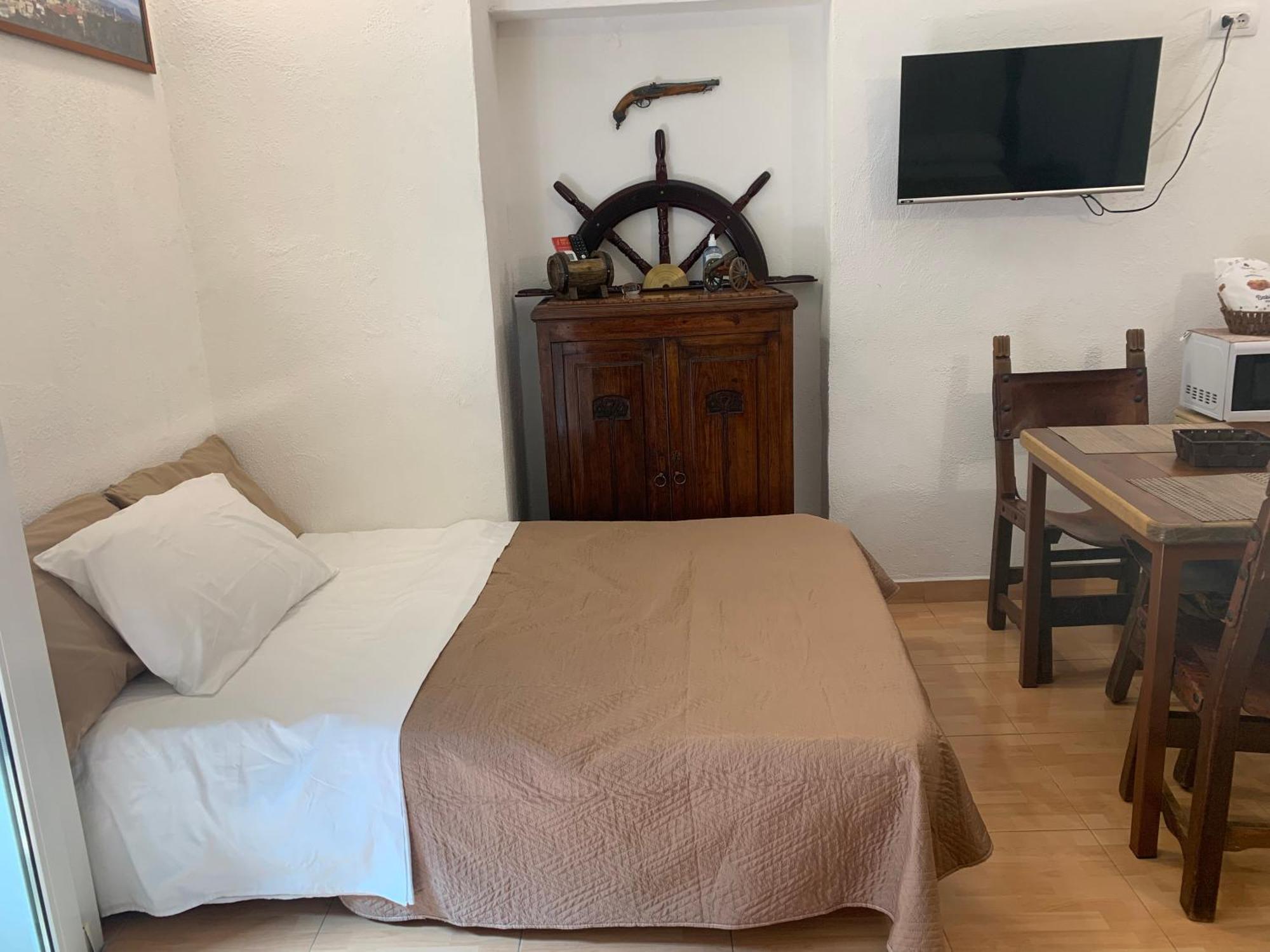 La Tana Dei Pirati Neapel